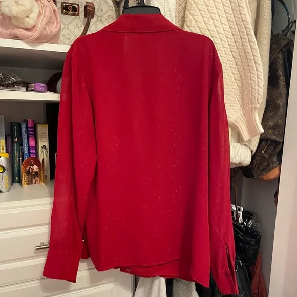 Button down - Picture 2 of 5